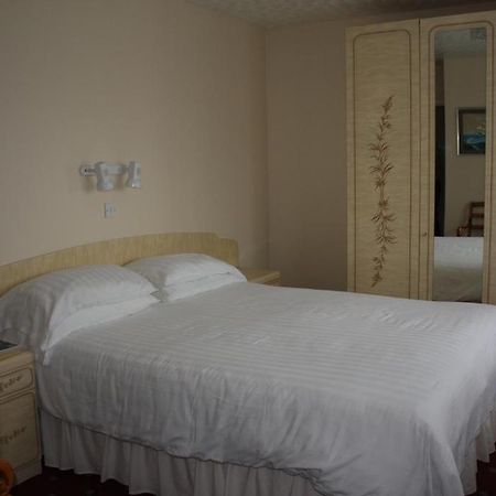 Talana Hotel 圣赫利尔泽西 外观 照片