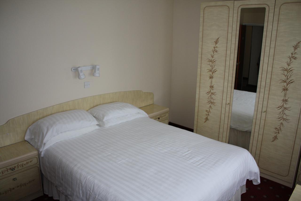 Talana Hotel 圣赫利尔泽西 外观 照片