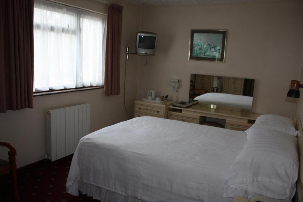 Talana Hotel 圣赫利尔泽西 外观 照片